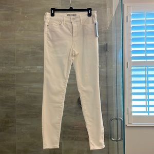 Athleta Sculptek ultra skinny Jean in white